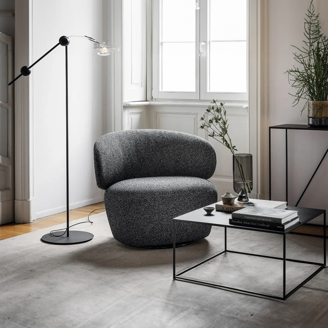 Mara Armchair