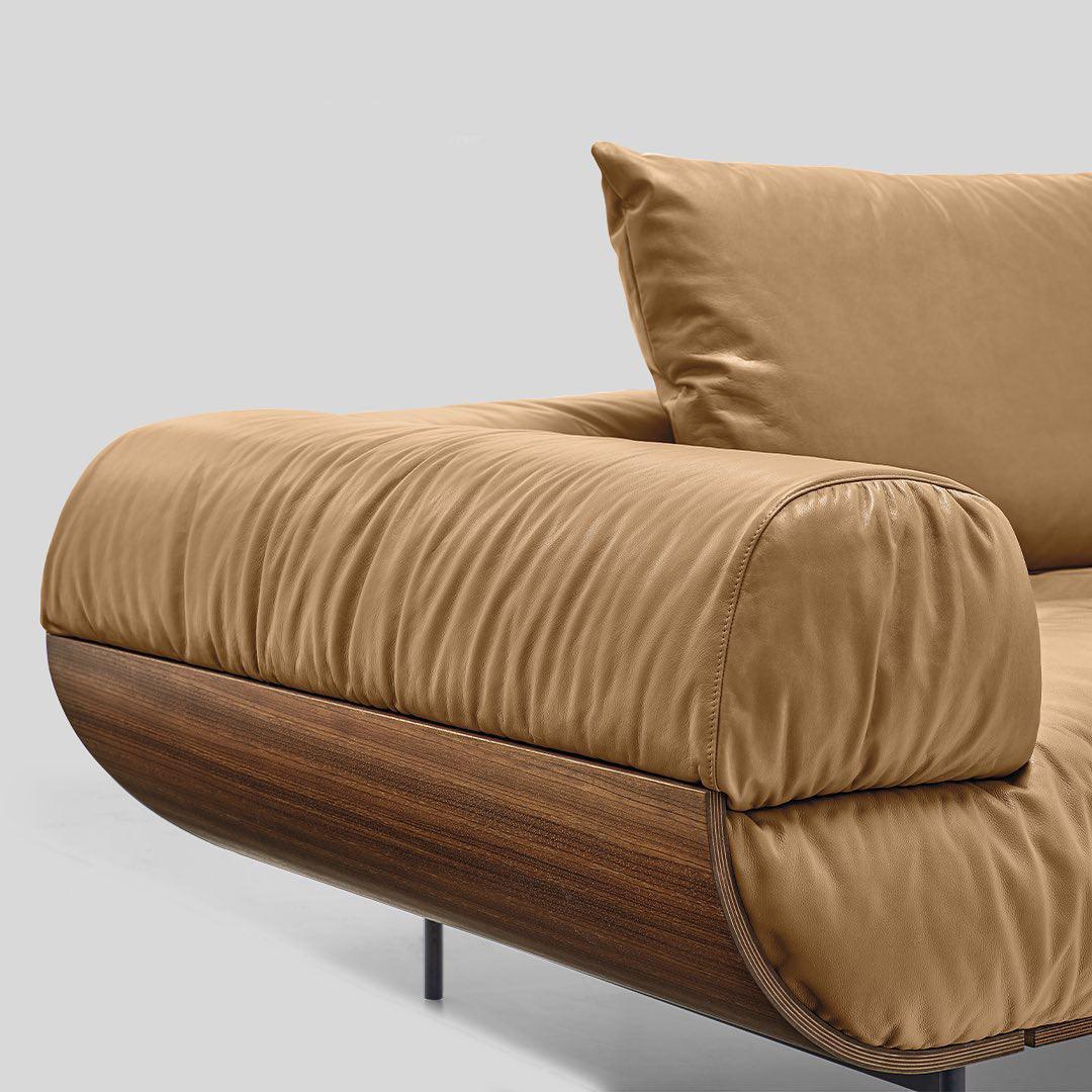 Fastlove Sofa