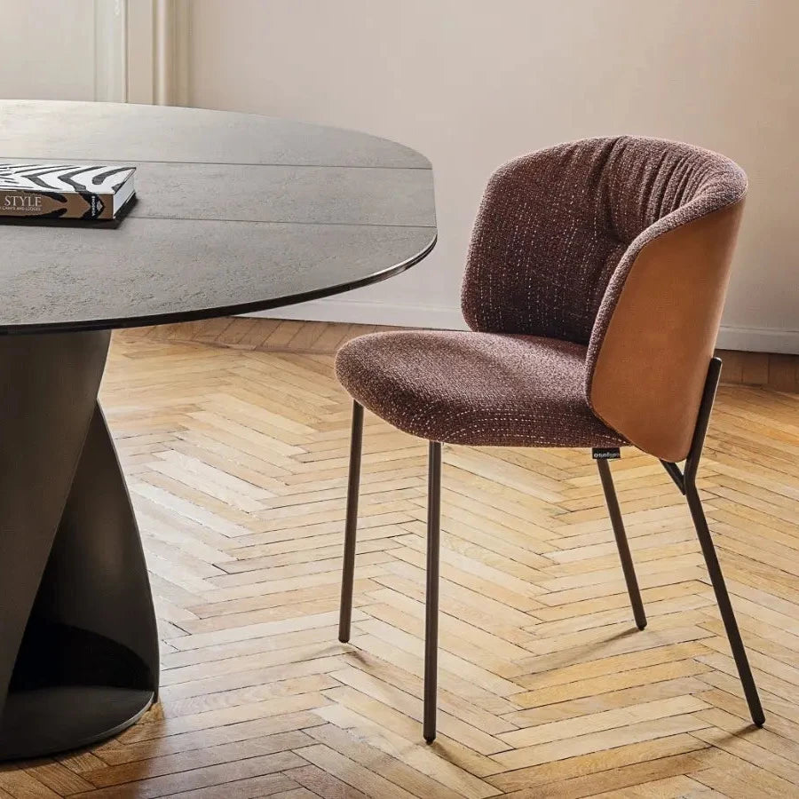 Sweel Chair – XZQT Singapore