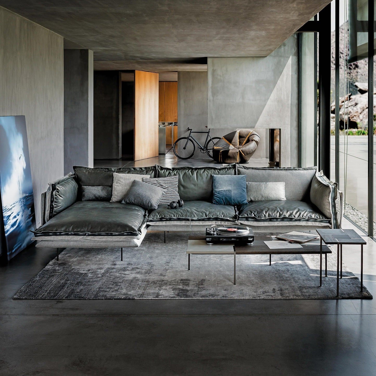 Auto-Reverse Sofa