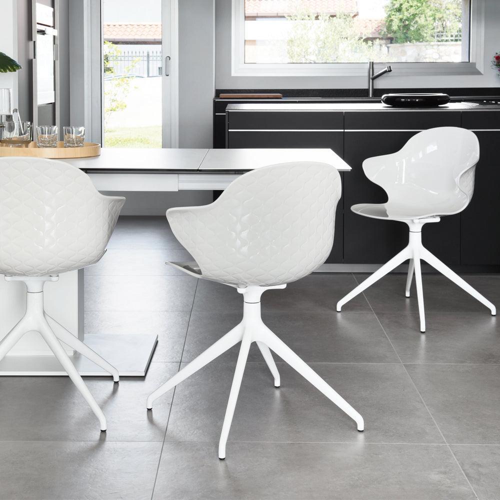 Saint Tropez Swivel Chair