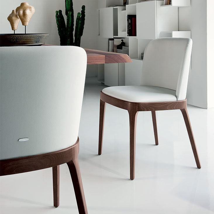Magda Chair