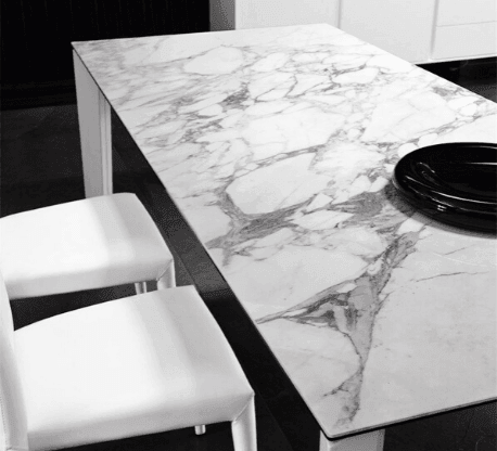 Delta Extendable Table