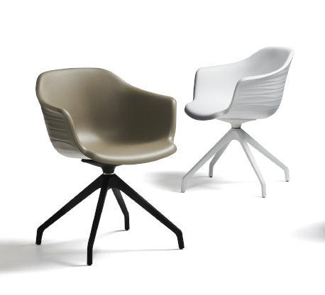 Indy Chair
