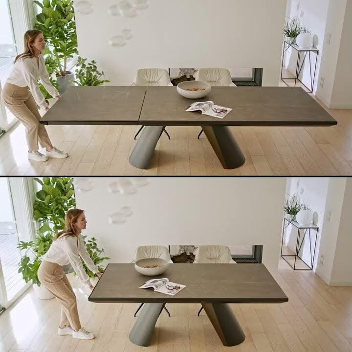 Apian Extendable Table