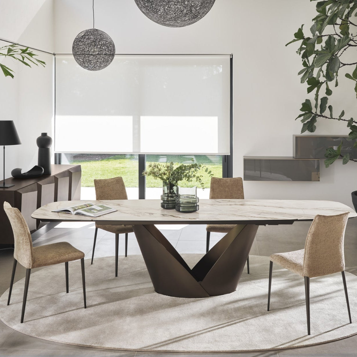 Fay Chair