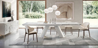 Apian Extendable Table