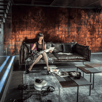 Auto-Reverse Sofa