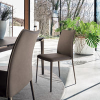 Fay Chair
