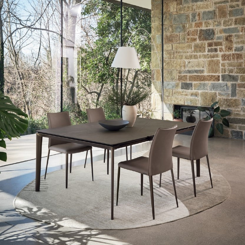 Fay Chair