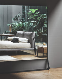 Kriss Bed