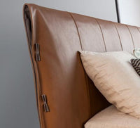 Cuff Bed