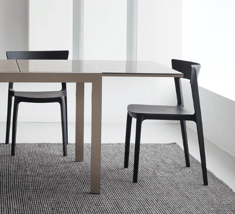 Skin Chair – XZQT Singapore