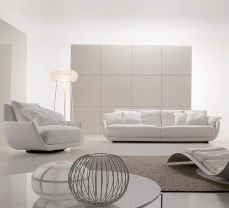 TULISS SWIVEL ARMCHAIR